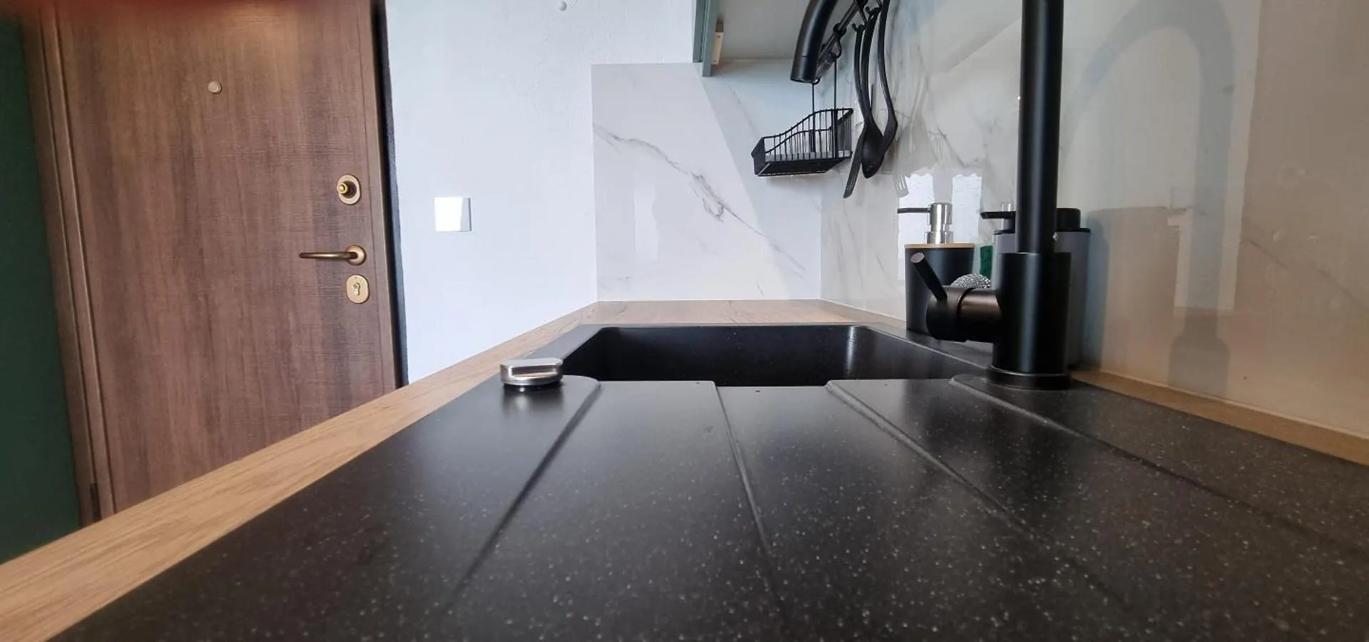 Seaview Pinnacle Retreat Μόλα Καλύβα 0*,