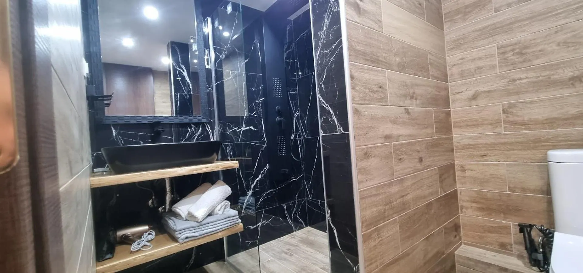Διαμέρισμα Seaview Pinnacle Retreat Μόλα Καλύβα