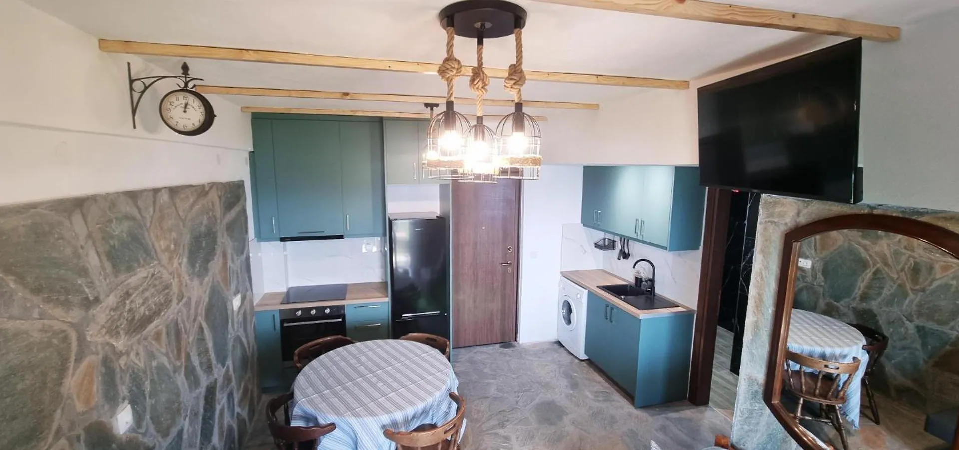 Seaview Pinnacle Retreat Μόλα Καλύβα 0*,